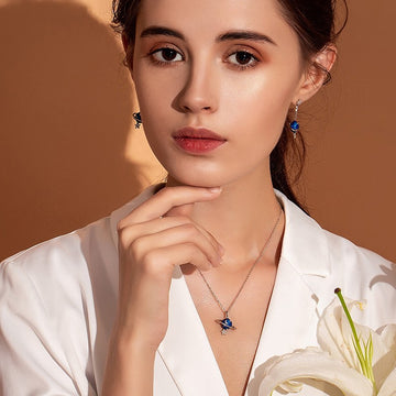 Spiritual Meaning of Wearing Silver Jewelry