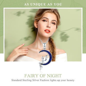 Collar con colgante de hada de la suerte en luna azul de plata de ley 925